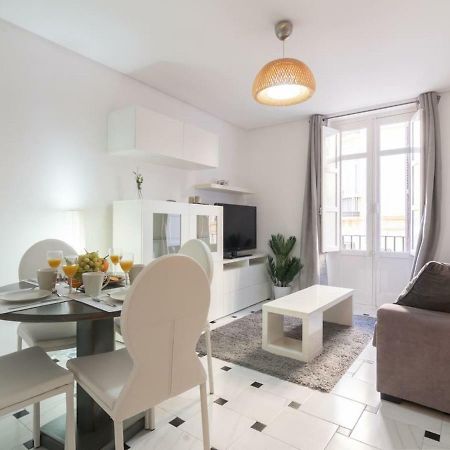 Apartamentos Bolsa Larios Malaga Bagian luar foto