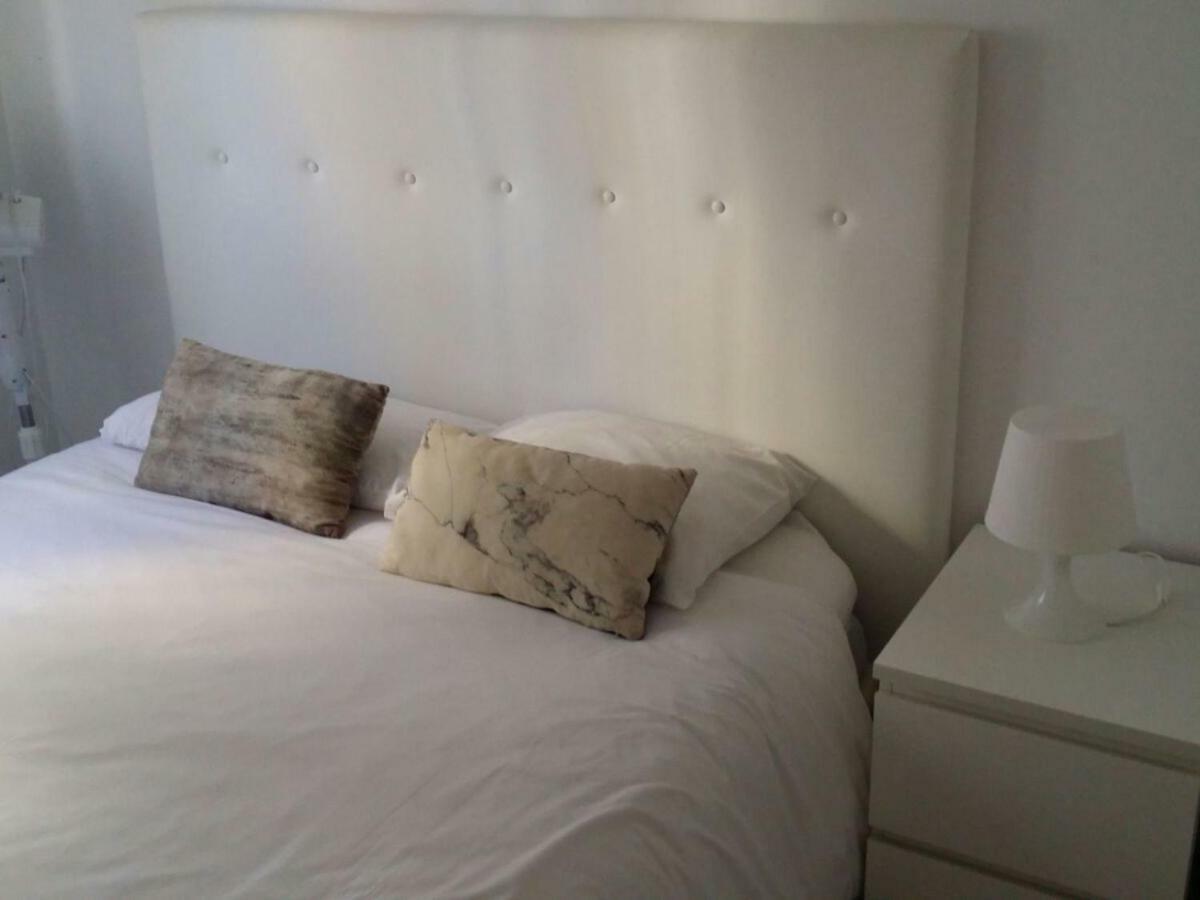 Apartamentos Bolsa Larios Malaga Bagian luar foto