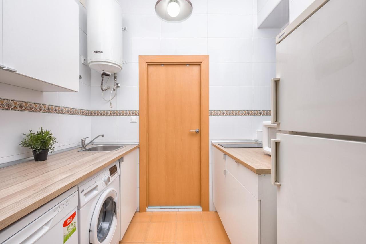 Apartamentos Bolsa Larios Malaga Bagian luar foto