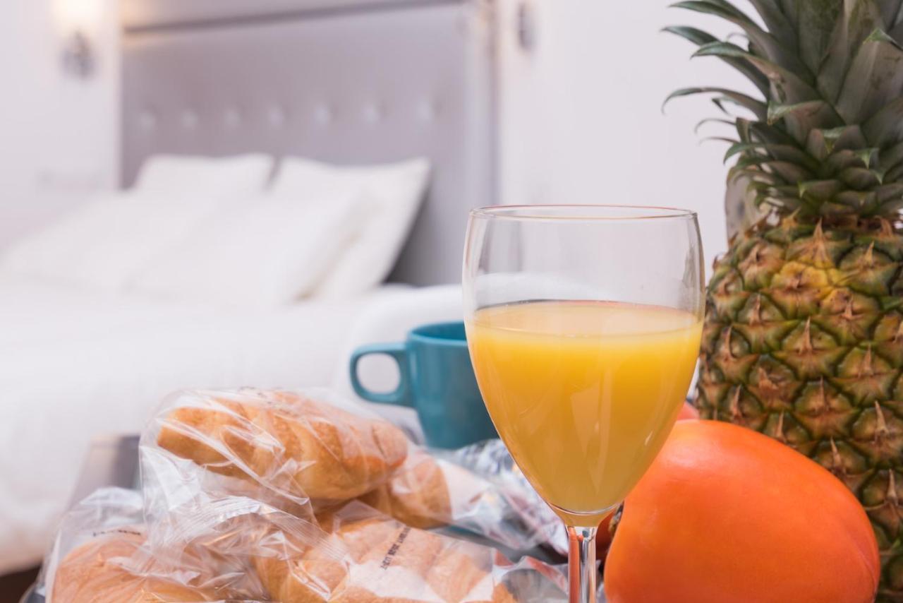 Apartamentos Bolsa Larios Malaga Bagian luar foto